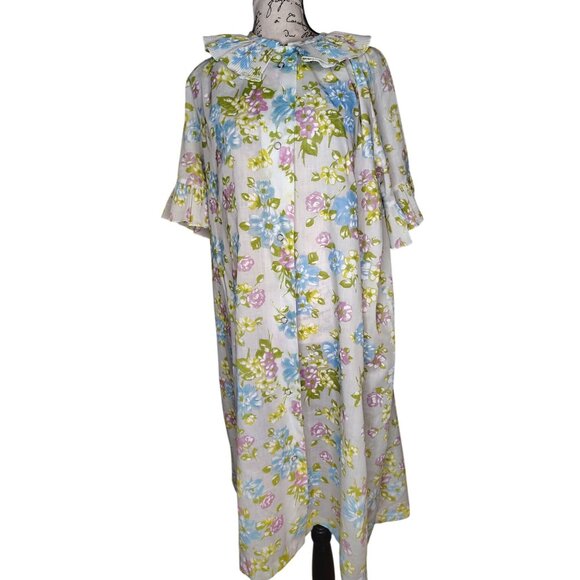 Smart Time Housecoat, Size 18 Flower, Ruffle Collar Pearl Snap Union Label USA - Picture 1 of 5